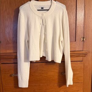 American Eagle scream button cardigan xl